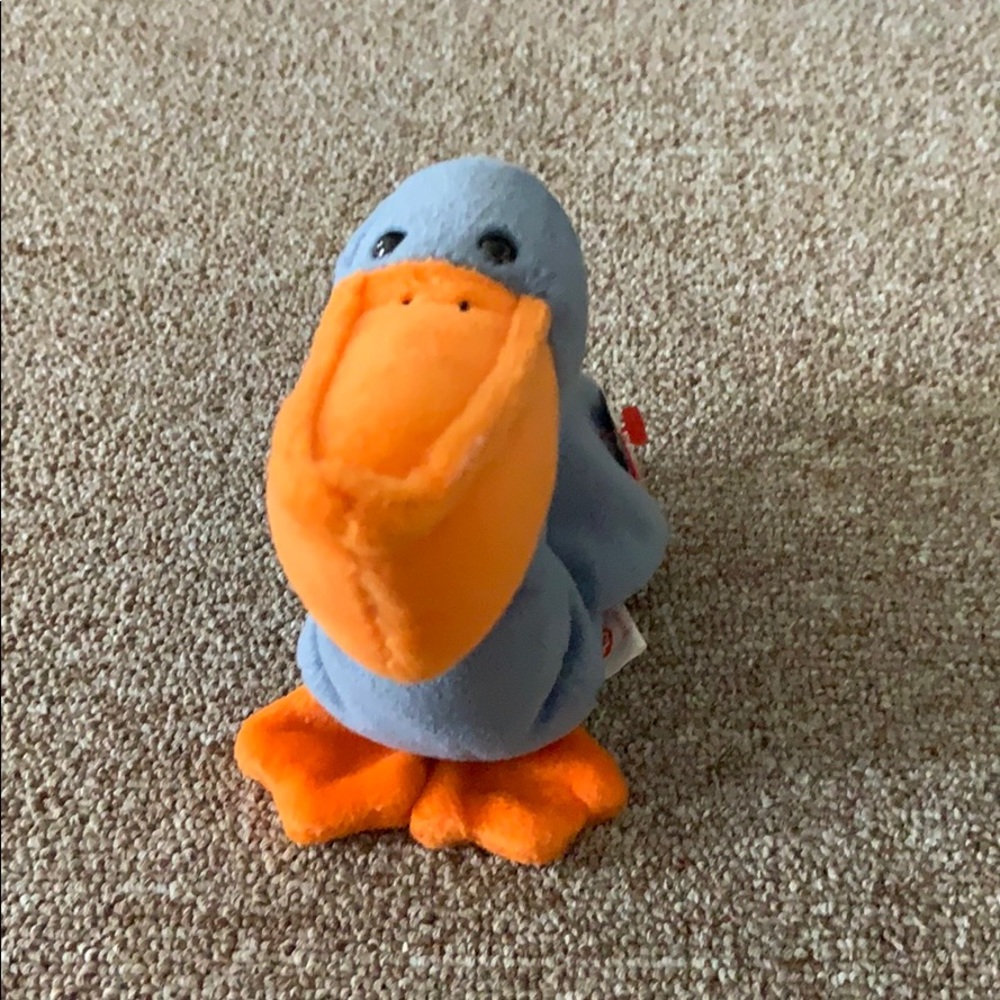 Scoop RARE RETIRED BEANIE BABY